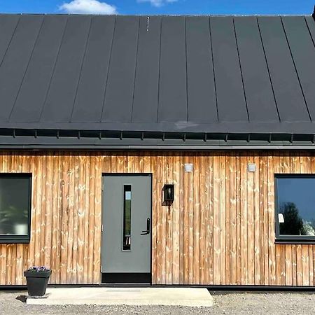 Fint Hus Naera Jaervsoebacken Villa ภายนอก รูปภาพ